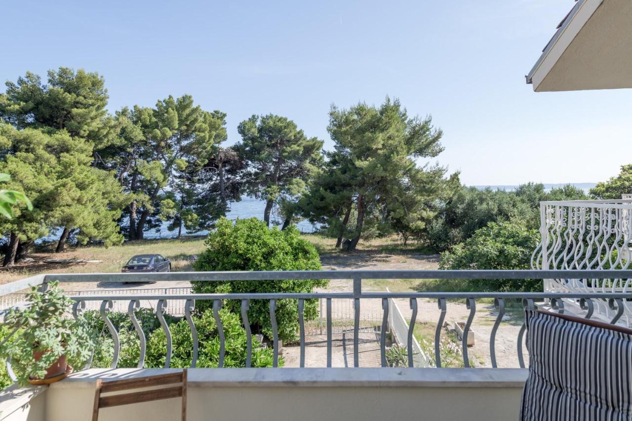 Beachfront Apartment Milan, With Balcony Split Exterior photo