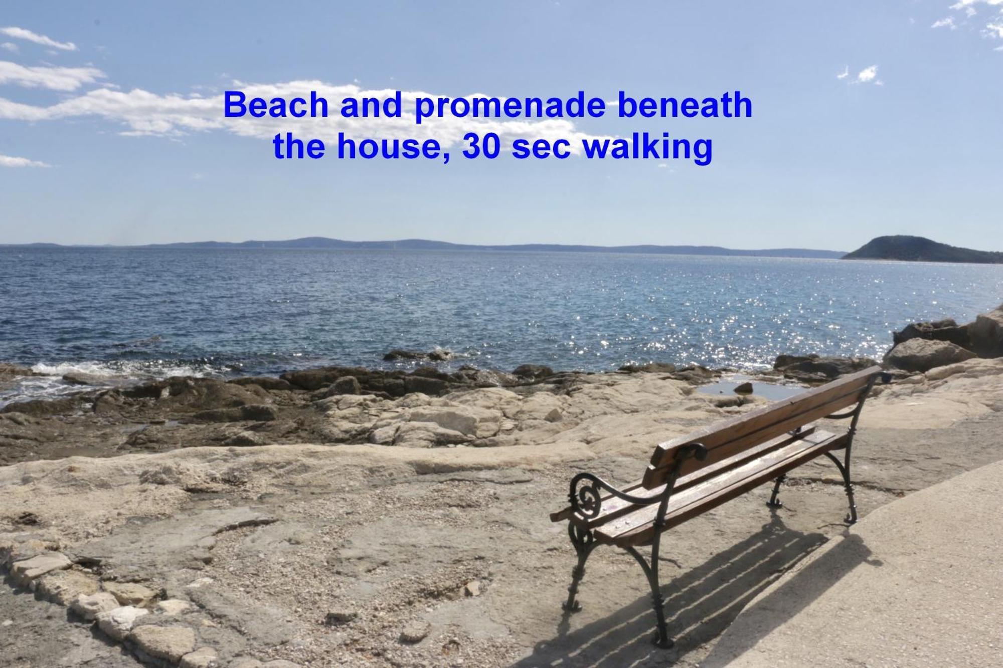 Beachfront Apartment Milan, With Balcony Split Exterior photo